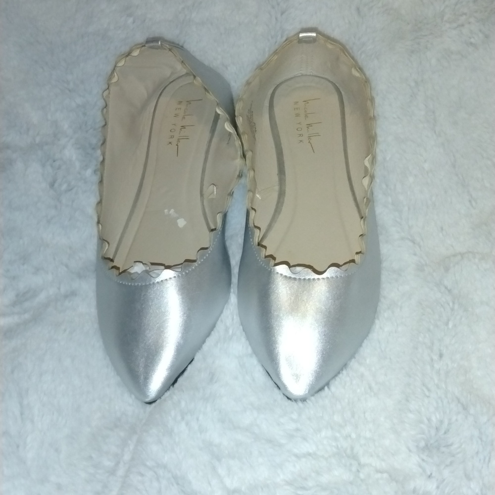 Nicole Miller Silver Metallic Pointed Toe Parametta Flats